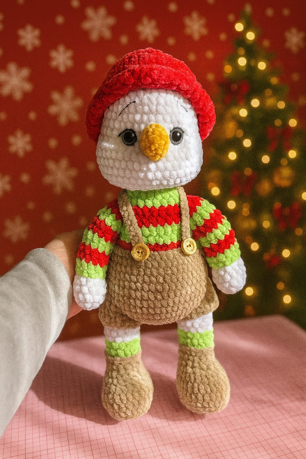 Handmade Crochet Snowman Doll – Festive Winter Plush Decor