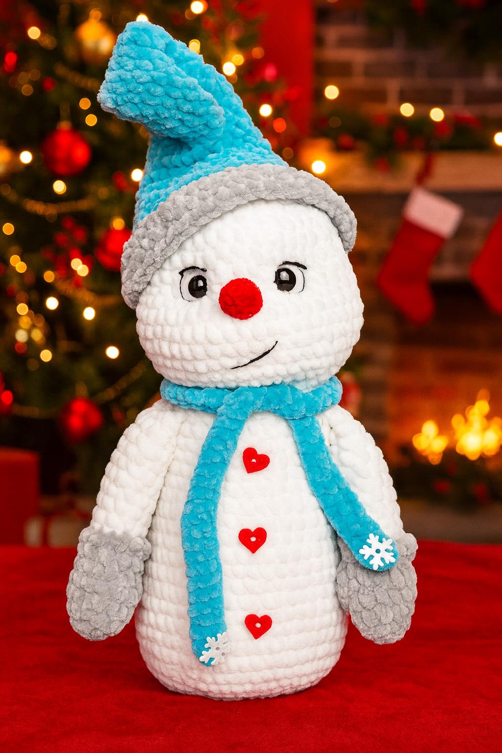 Handmade Crochet Snowman Plush – Soft Chenille Winter Decor